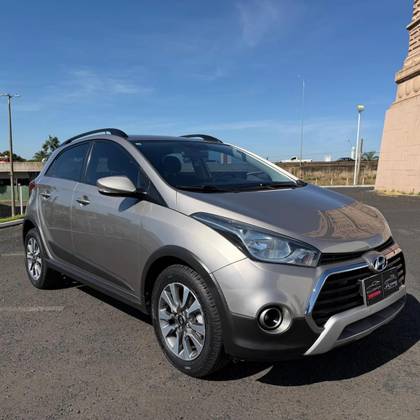 HYUNDAI HB20X 1.6 16V STYLE FLEX 4P MANUAL HYUNDAI HB20X 1.6 16V STYLE FLEX 4P MANUAL